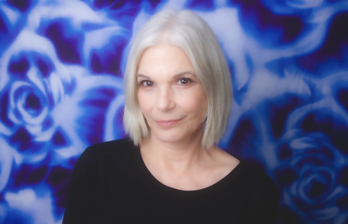 Blue Roses glamour shot