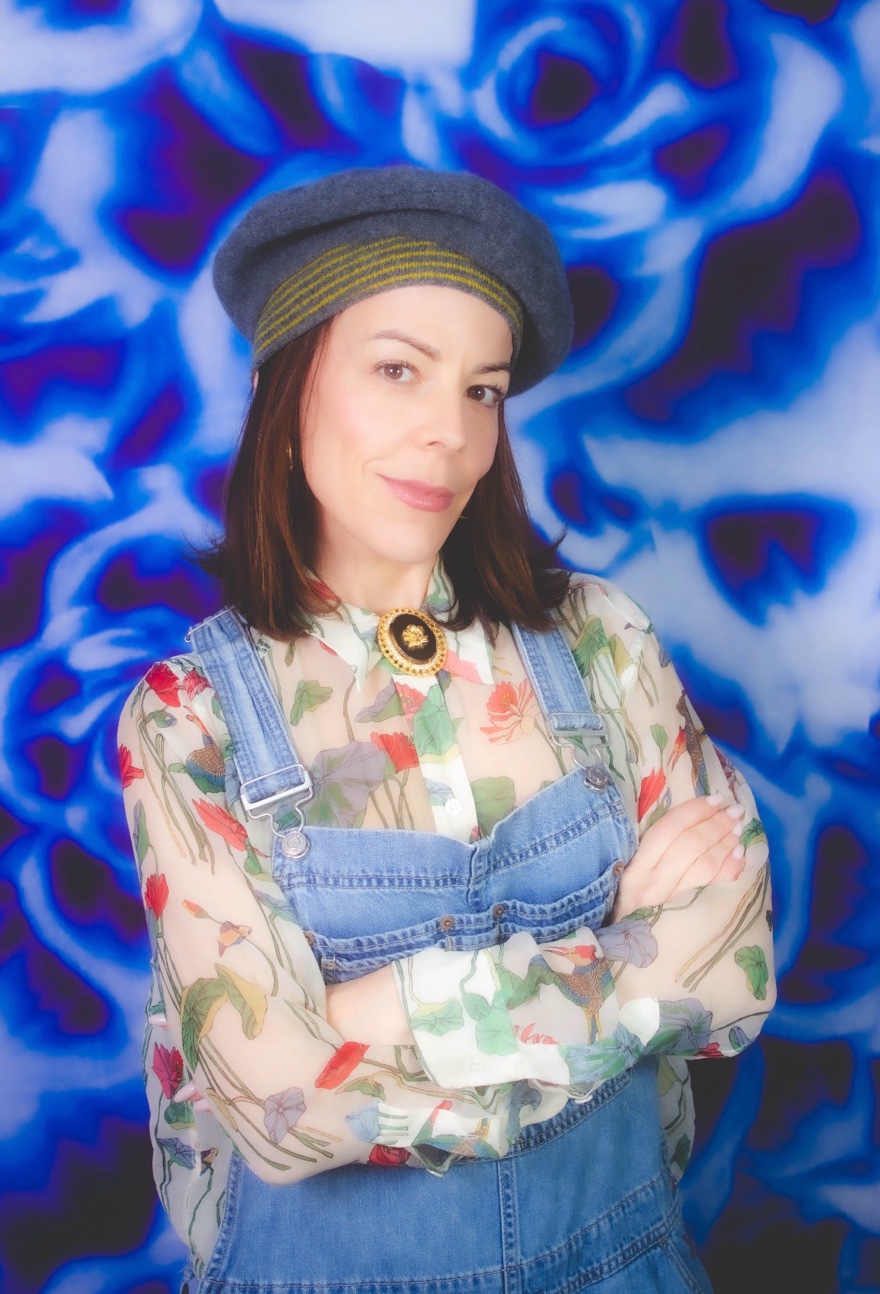 Blue Roses glamour shot