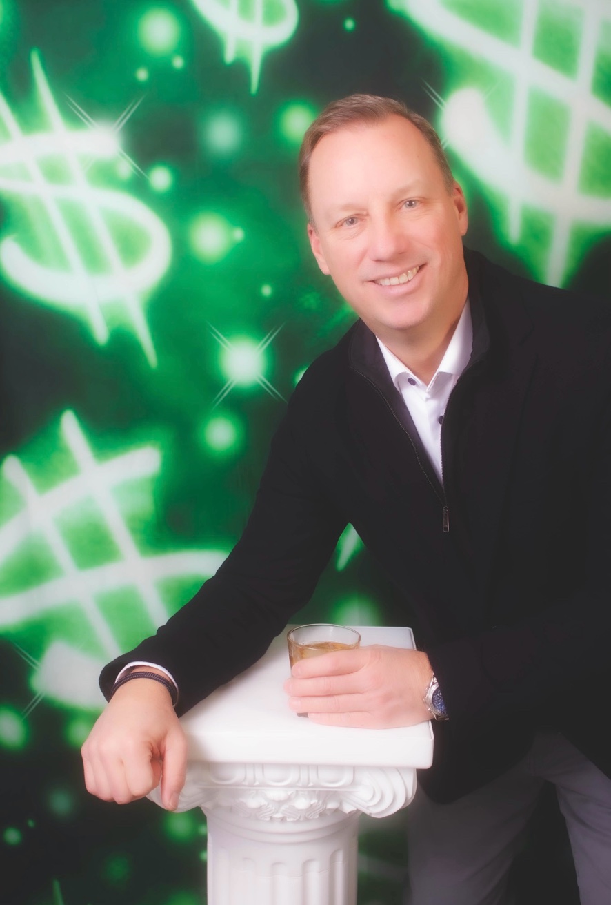 Dollar Signs glamour shot